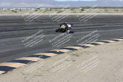 media/Jan-16-2026-CVMA Friday Practice (Fri) [[6f2bf47531]]/5-Racer 4-Trackday1/Session 2 (Bowl)/